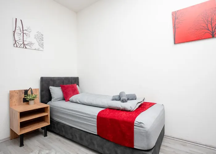 公寓 Serviceroom24 - 3 In Wlan - Smart-tv - 24-7 Check-in Und Kueche