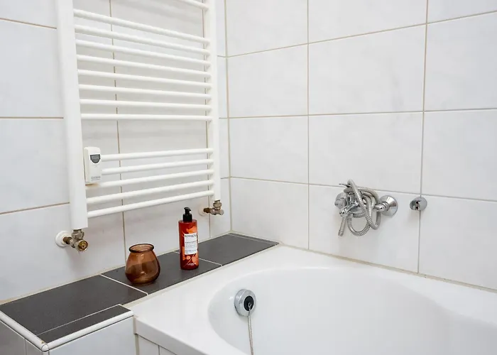 Serviceroom24 - 3 In Wlan - Smart-tv - 24-7 Check-in Und Kueche