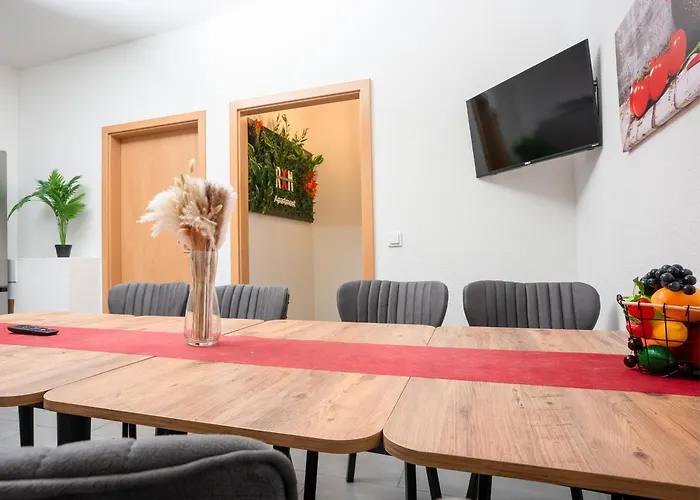 公寓 Serviceroom24 - 3 In Wlan - Smart-tv - 24-7 Check-in Und Kueche